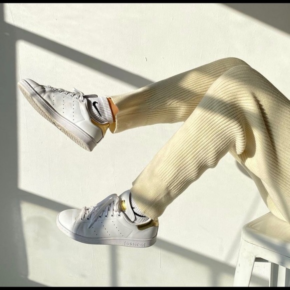 Soft Ribbed Knit Pants - Picture 5 of 8